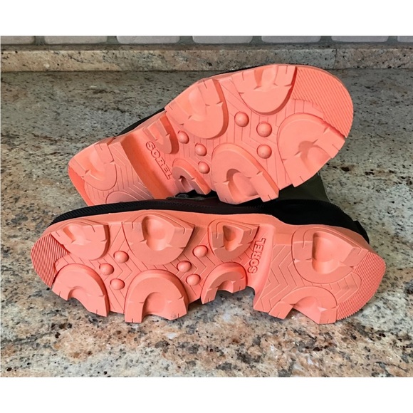 Free People Movement X SOREL Brex Lace Boot Stone Green Black Coral - Picture 9 of 12